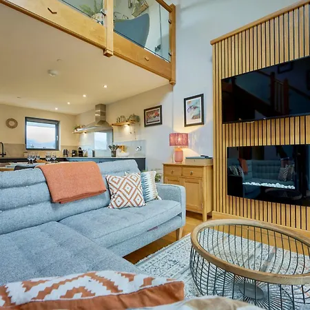 Appartement Riverside Park 6 *